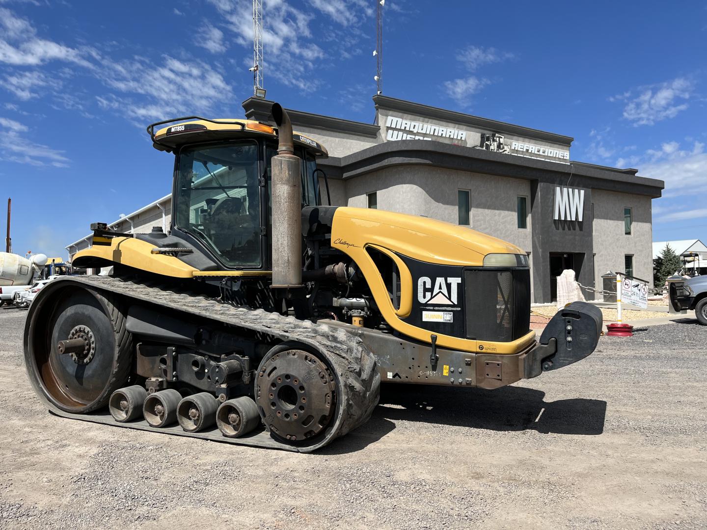 ./imagenes/INVOICE/2019/16553/TRACTOR SOBRE ORUGAS CATERPILLAR CHALLENGER MT855 (1).JPG